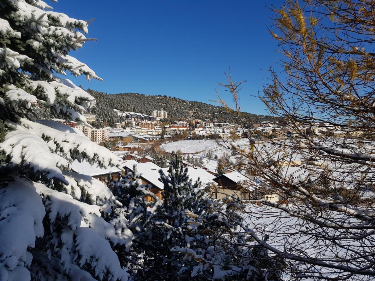 Chalet Pres Des Pistes Avec Vue Panoramique Les Angles  Bagian luar foto