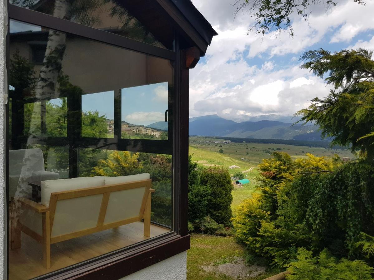 Chalet Pres Des Pistes Avec Vue Panoramique Les Angles  Bagian luar foto
